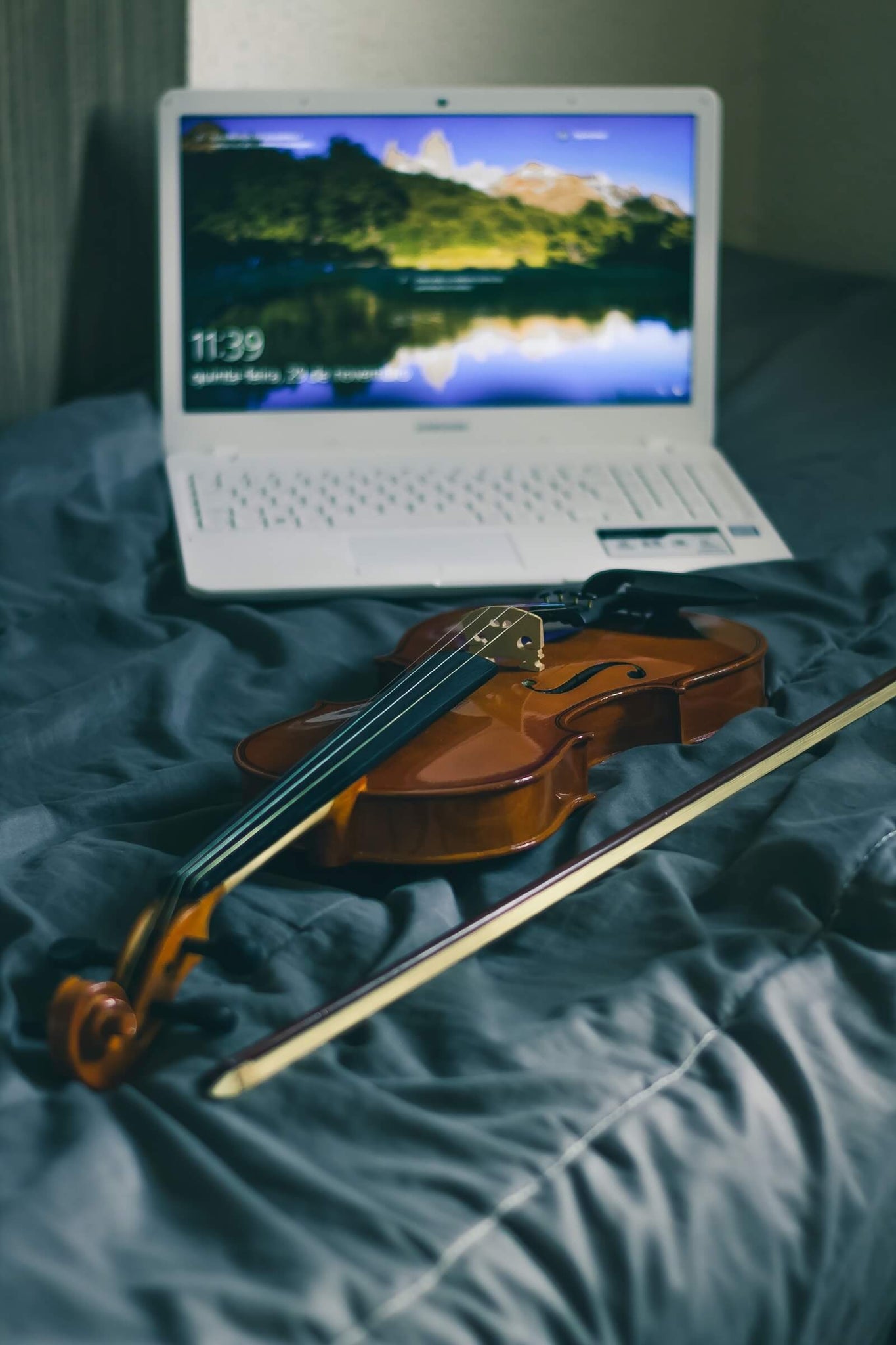Tech And Specs For Taking Music Lessons Online